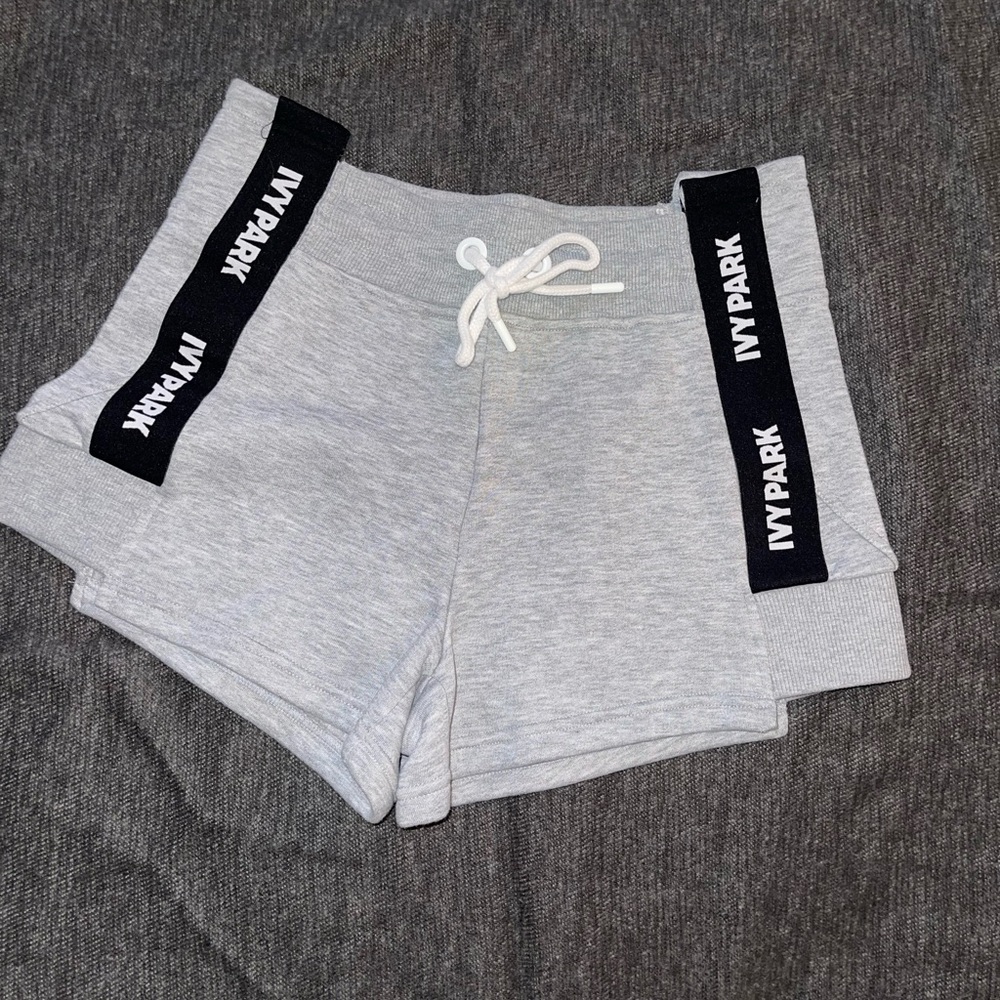 Ivy Park Shorts